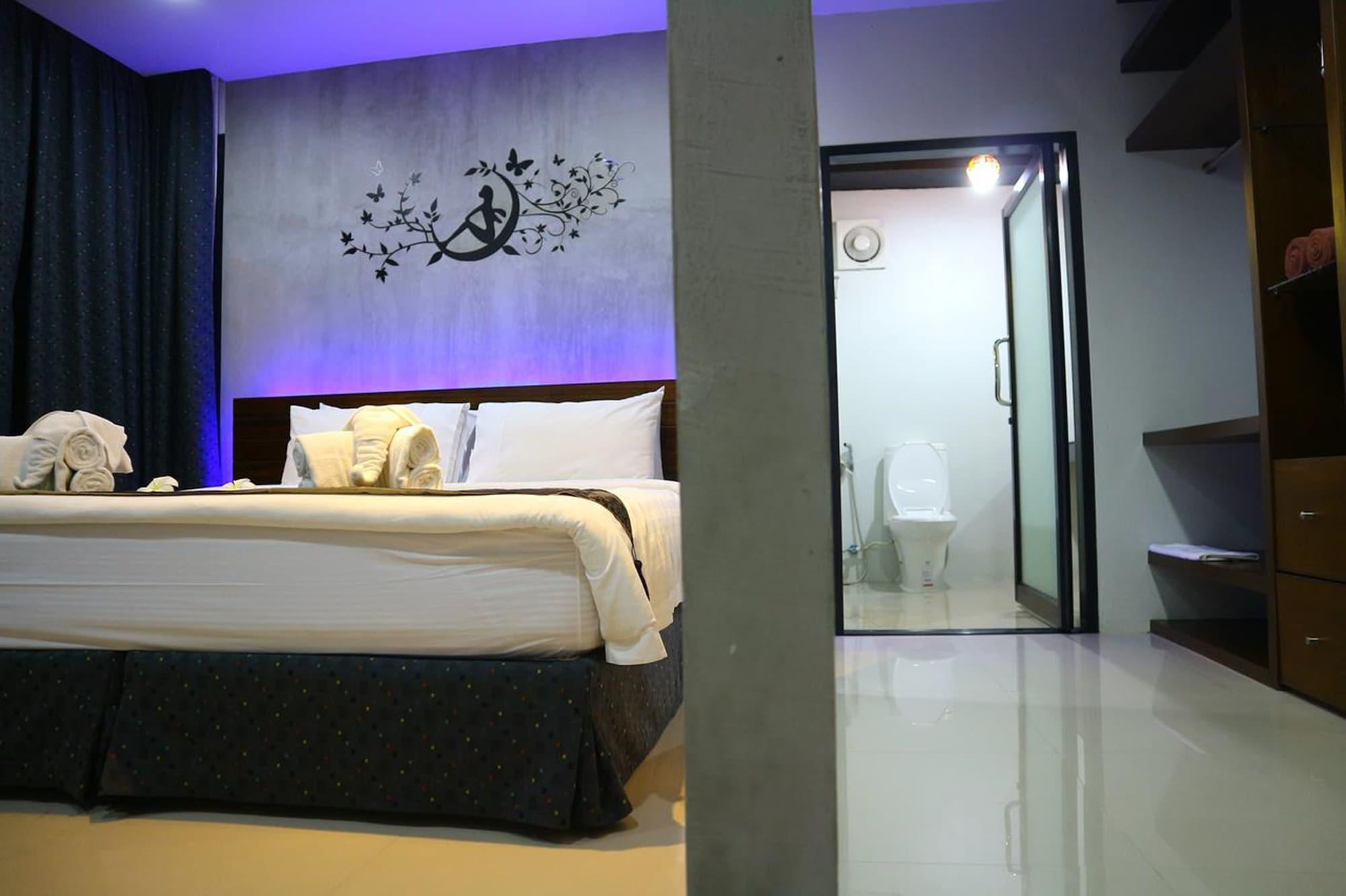 Baan Norkna Bangtao Hotel Bang Tao Beach  Exterior photo