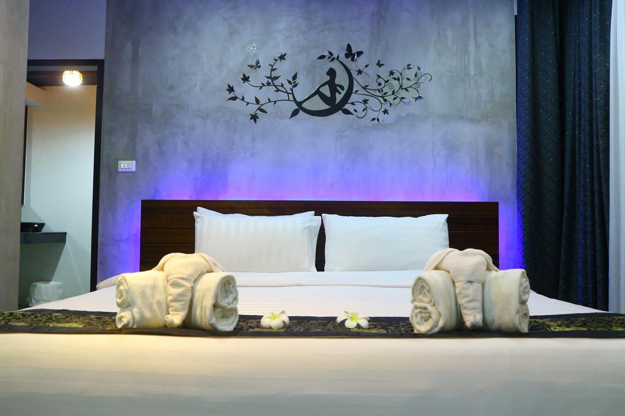 Baan Norkna Bangtao Hotel Bang Tao Beach  Exterior photo